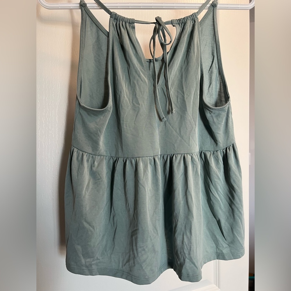 American Eagle Peplum Tank - Picture 2 of 4